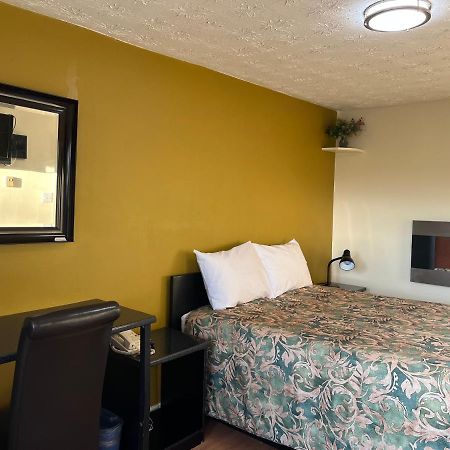 Blind River Old Mill Motel المظهر الخارجي الصورة